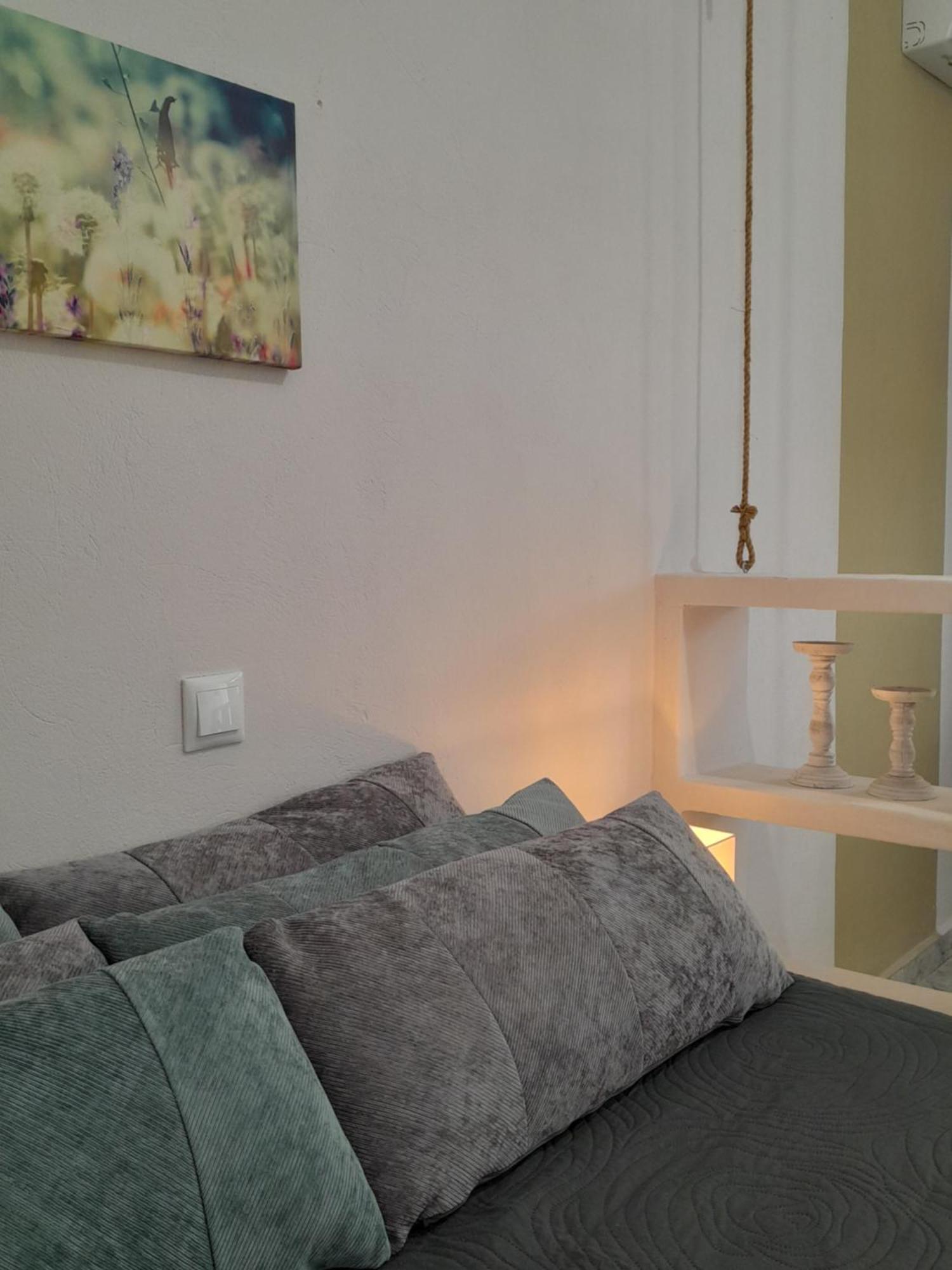 Overhill Apartments Adamas エクステリア 写真